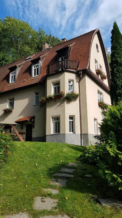 Pension Family Karlovy Vary Ngoại thất bức ảnh