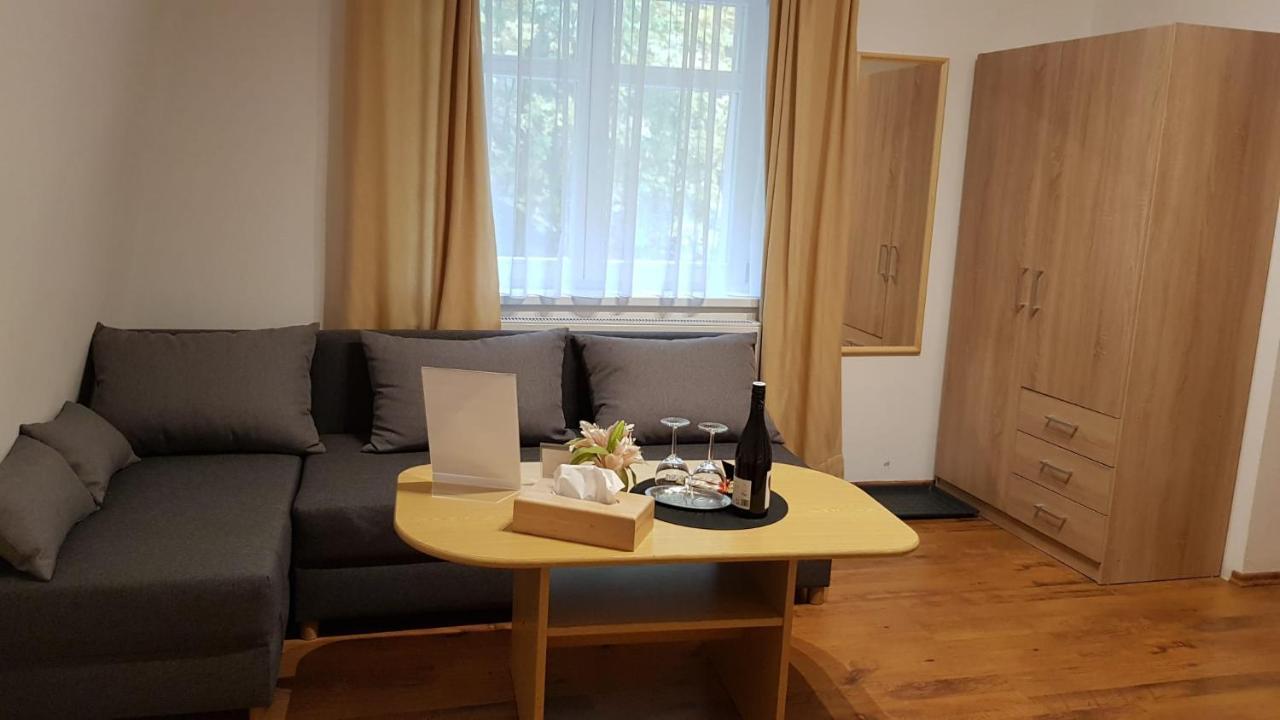 Pension Family Karlovy Vary Ngoại thất bức ảnh