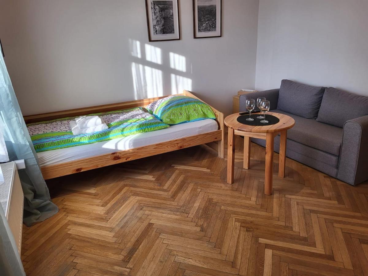Pension Family Karlovy Vary Ngoại thất bức ảnh